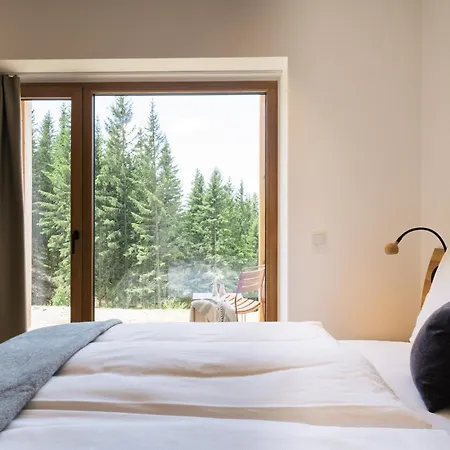 Neue Weizerhuette Szálloda *