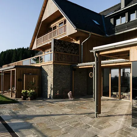Neue Weizerhuette