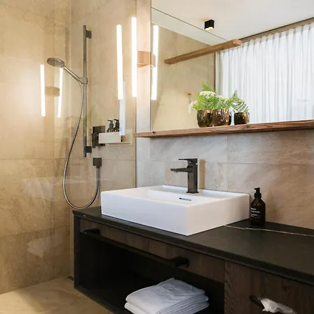 Hotel Neue Weizerhuette *